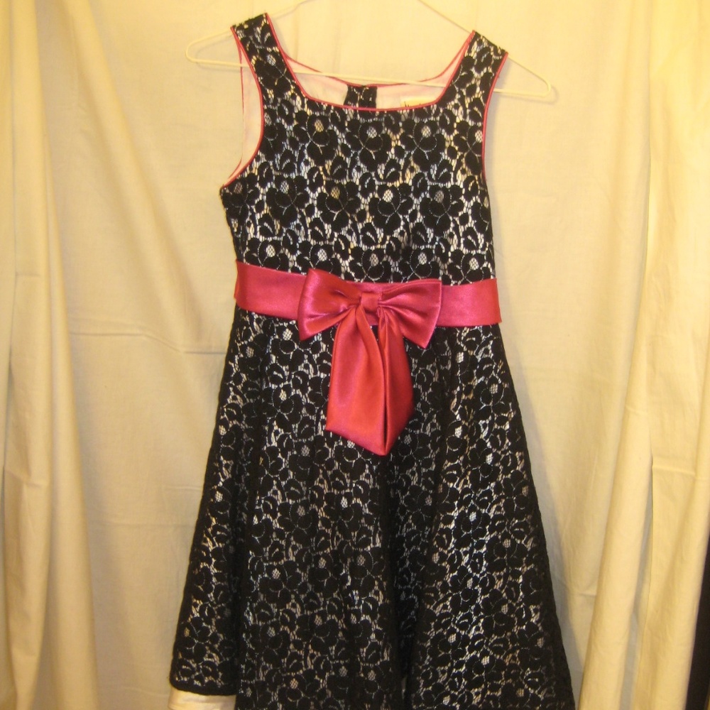 Emily West Girl's Black/White/Pink Fuchsia